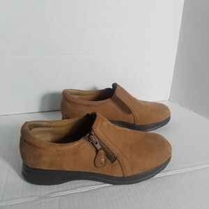 NATURALIZER WOMEN'S LEATHER LOAFERS SIZE 7